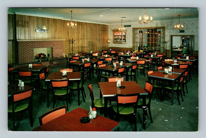 Kalamazoo MI Schensuls Cafeteria Dining Room